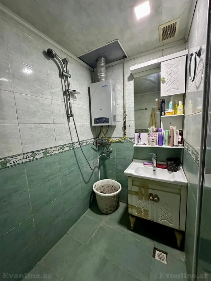 Satılır 5 otaqlı Mənzil Köhnə tikili 115 m² 8-ci mikrorayon - şəkil 22