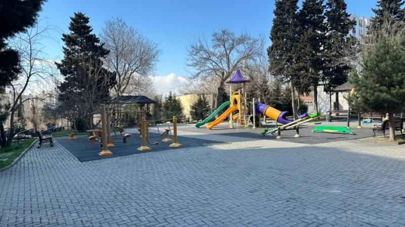 Satılır 2 otaqlı Mənzil Köhnə tikili 60 m² 8-ci kilometr