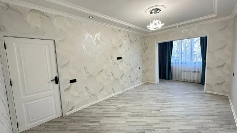 Satılır 2 otaqlı Mənzil Köhnə tikili 60 m² 8-ci kilometr - şəkil 2