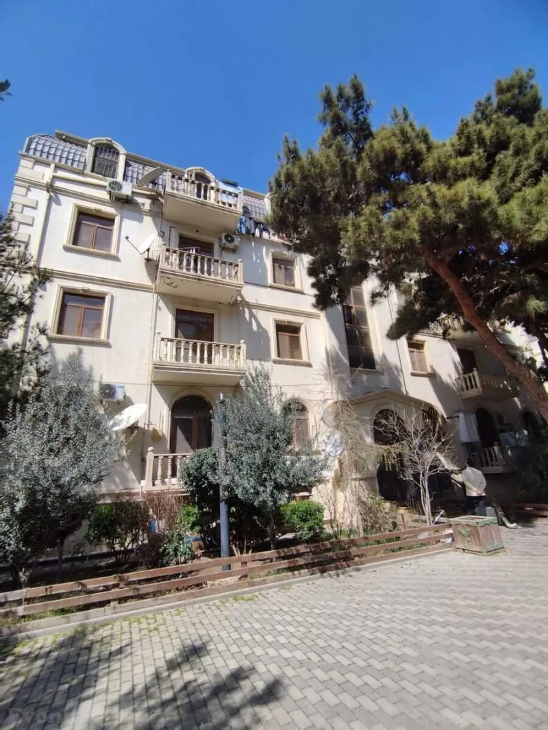 Satılır 2 otaqlı Mənzil Yeni tikili 75 m² Xırdalan