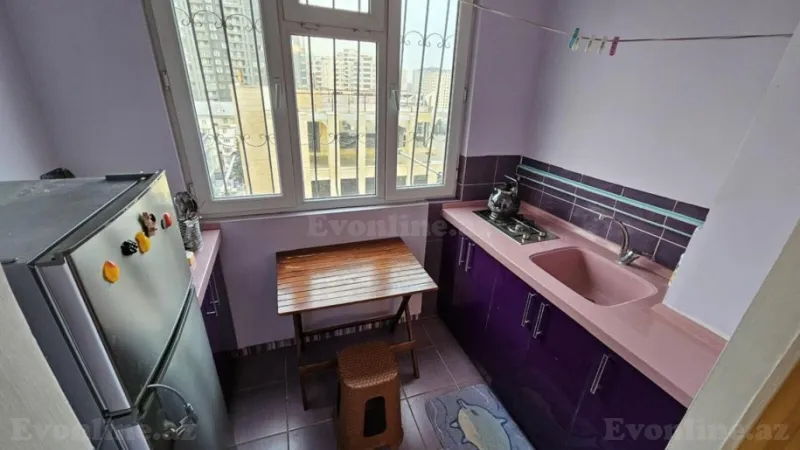 Kirayə verilir 2 otaqlı Mənzil Köhnə tikili 30 m² Elmlər Akademiyası m. - şəkil 4