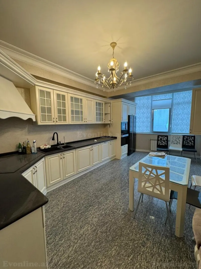 Satılır 3 otaqlı Mənzil Yeni tikili 171 m² Nizami m. - şəkil 8