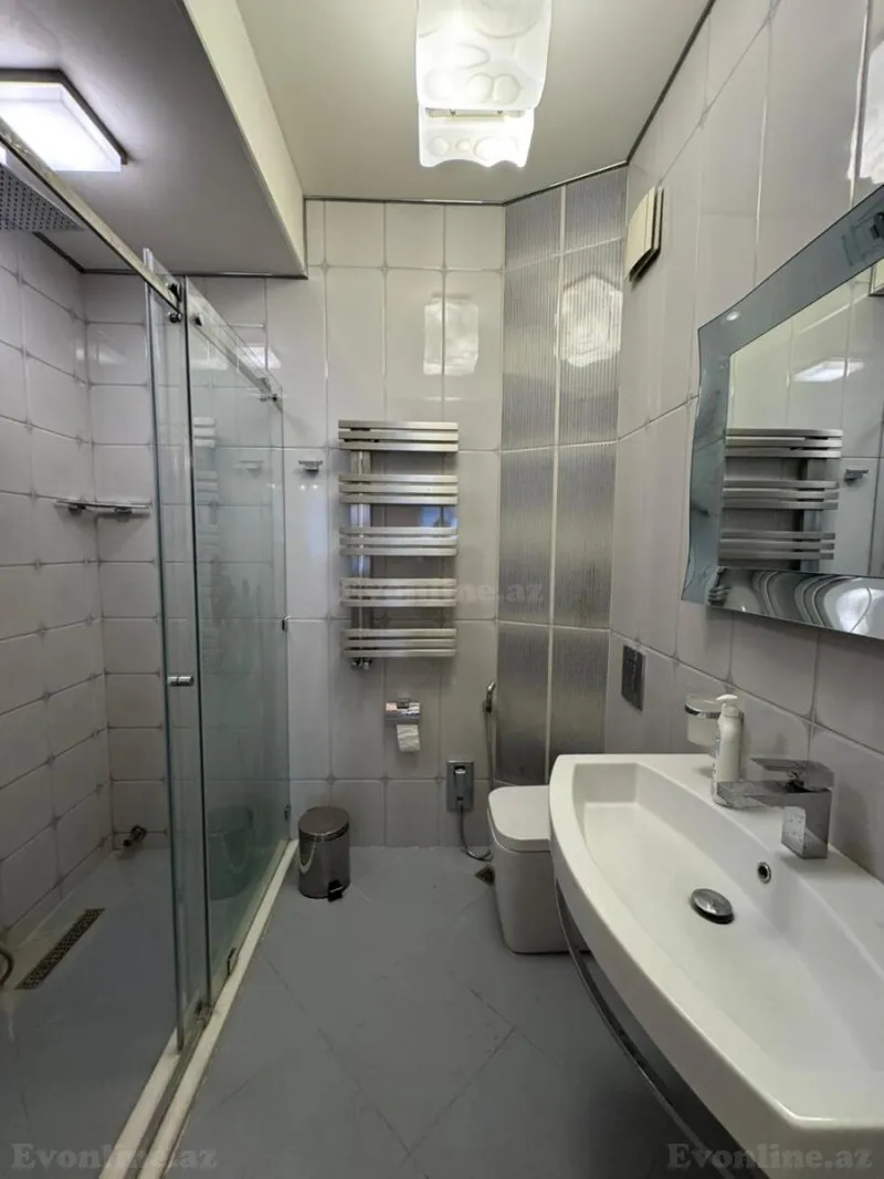 Satılır 3 otaqlı Mənzil Yeni tikili 171 m² Nizami m. - şəkil 21