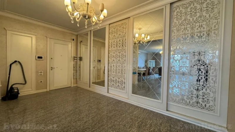 Satılır 3 otaqlı Mənzil Yeni tikili 171 m² Nizami m. - şəkil 22