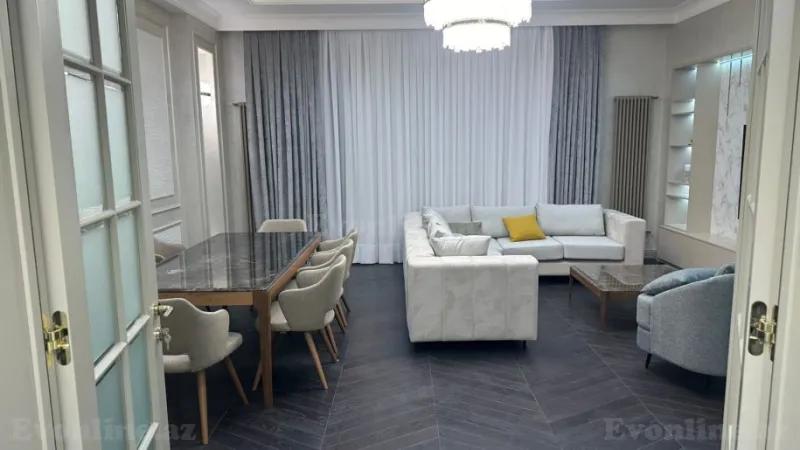 Kirayə verilir 3 otaqlı Mənzil Yeni tikili 180 m² Xətai m.