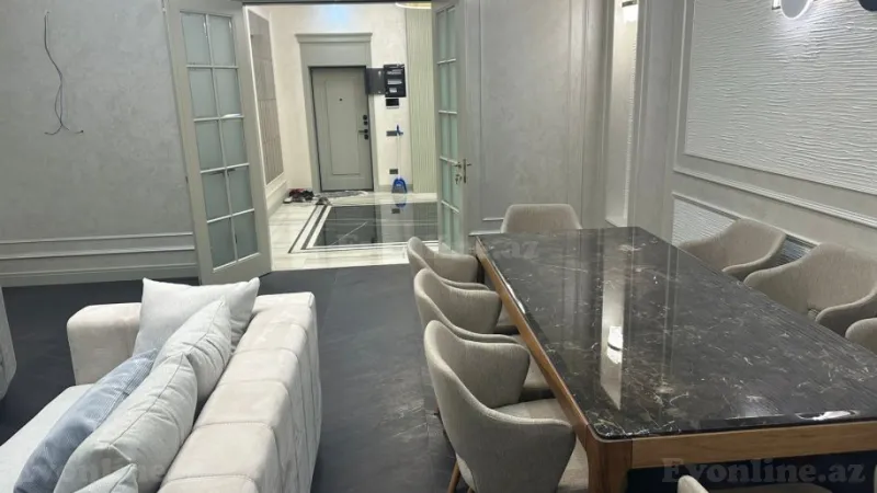 Kirayə verilir 3 otaqlı Mənzil Yeni tikili 180 m² Xətai m. - şəkil 2