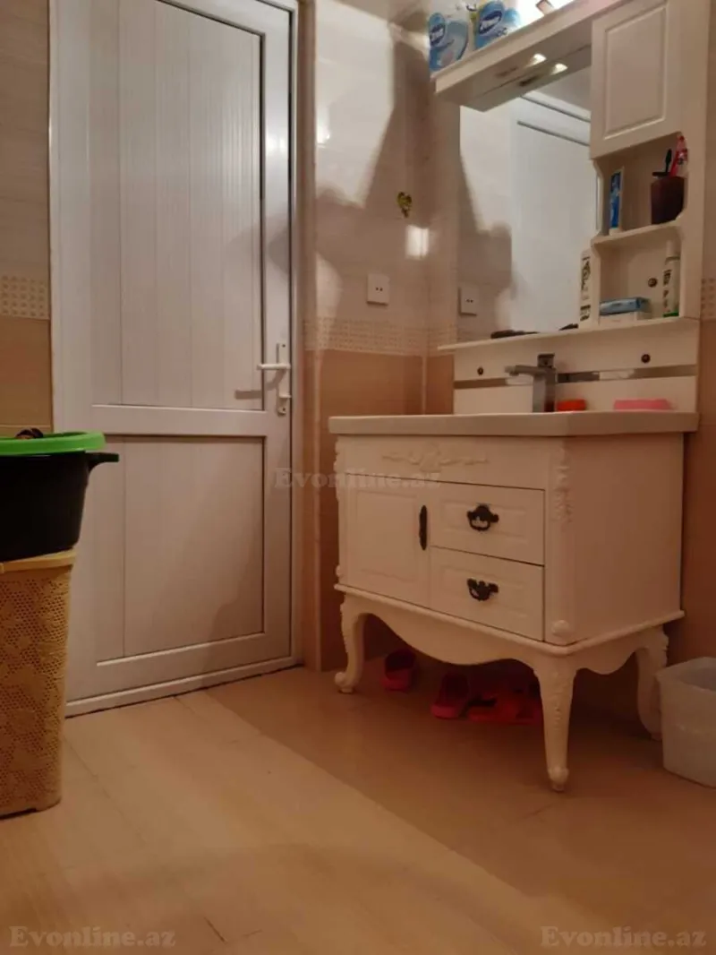 Satılır 3 otaqlı Mənzil Yeni tikili 110 m² Neftçilər m. - şəkil 6