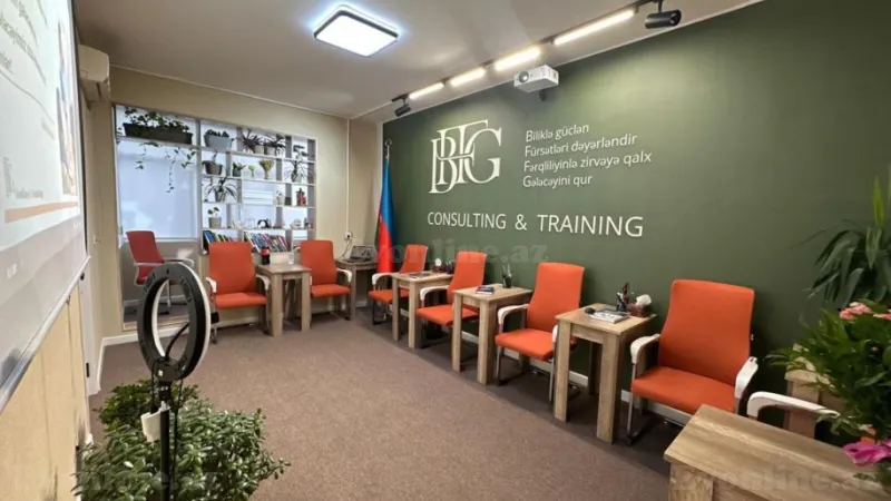 Kirayə verilir Obyekt 42 m² 9-cu mikrorayon