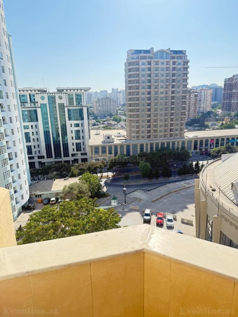 Satılır 3 otaqlı Mənzil Yeni tikili 146 m² 28 May m. - şəkil 13
