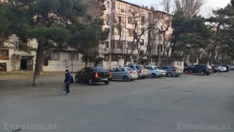 Satılır 2 otaqlı Mənzil Köhnə tikili 55 m² 4-cü mikrorayon - şəkil 10