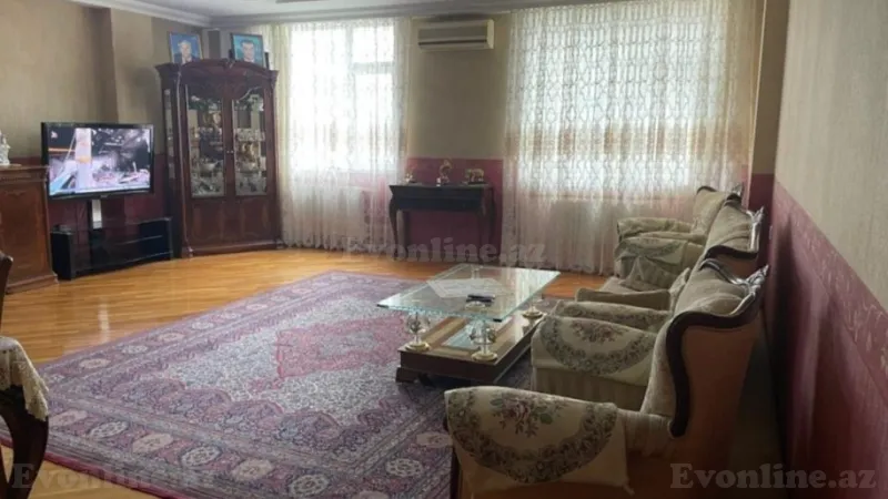 Satılır 4 otaqlı Mənzil Yeni tikili 156 m² Yasamal