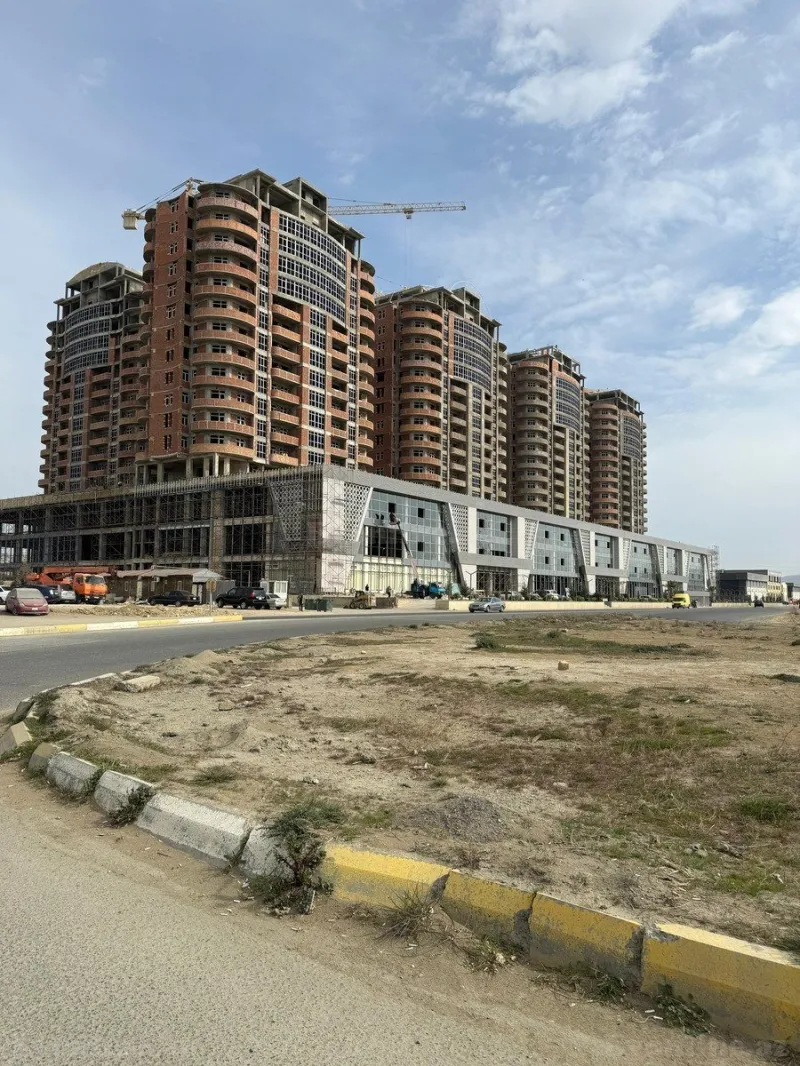 Satılır 2 otaqlı Mənzil Yeni tikili 84 m² Lökbatan - şəkil 3