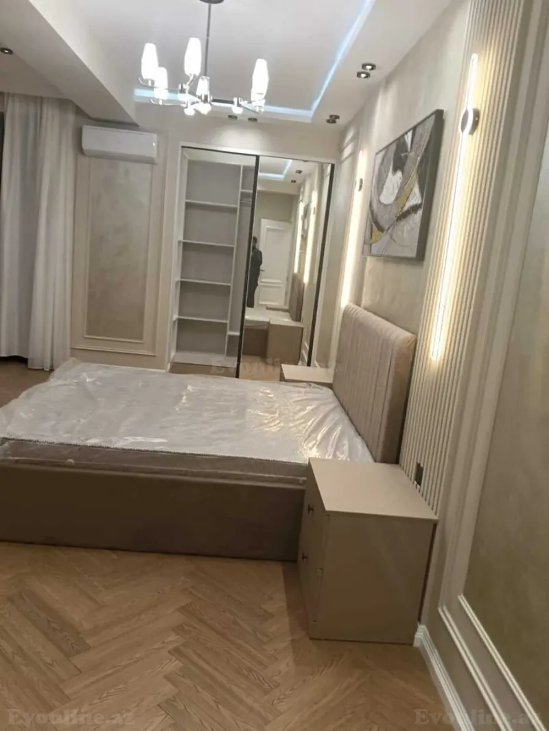 Satılır 4 otaqlı Mənzil Yeni tikili 140 m² Nəsimi r. - şəkil 10