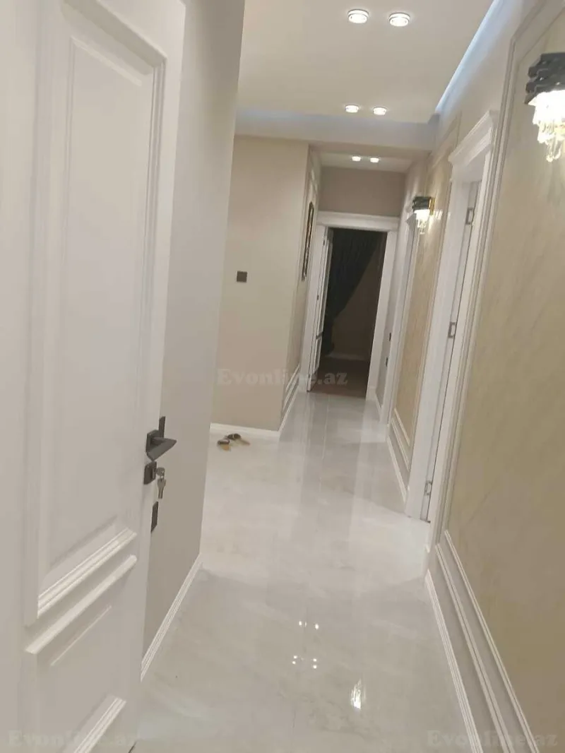 Satılır 4 otaqlı Mənzil Yeni tikili 140 m² Nəsimi r. - şəkil 15