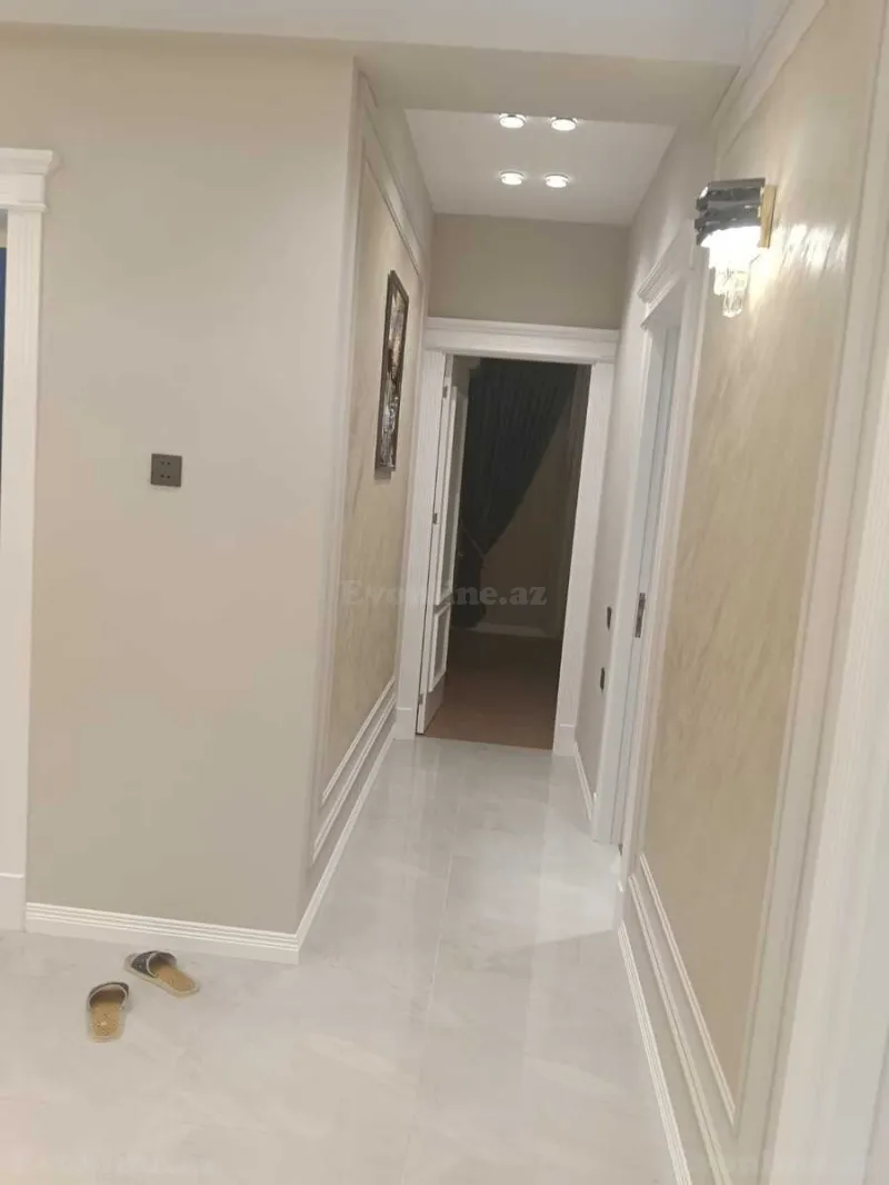 Satılır 4 otaqlı Mənzil Yeni tikili 140 m² Nəsimi r. - şəkil 21