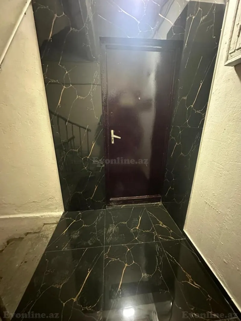 Satılır 2 otaqlı Mənzil Köhnə tikili 50 m² 5-ci mikrorayon - şəkil 24