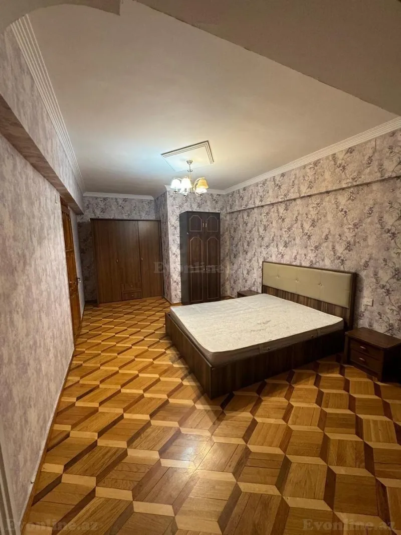 Satılır 3 otaqlı Mənzil Köhnə tikili 85 m² Gənclik m. - şəkil 6