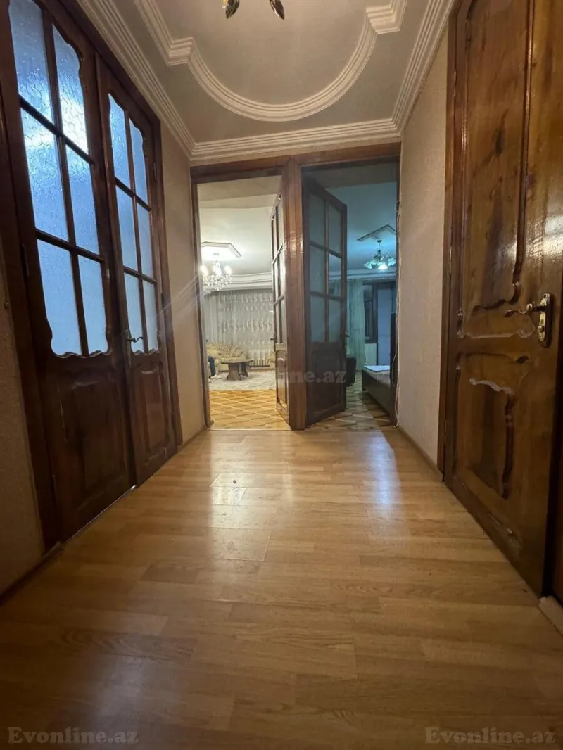 Satılır 3 otaqlı Mənzil Köhnə tikili 85 m² Gənclik m. - şəkil 13