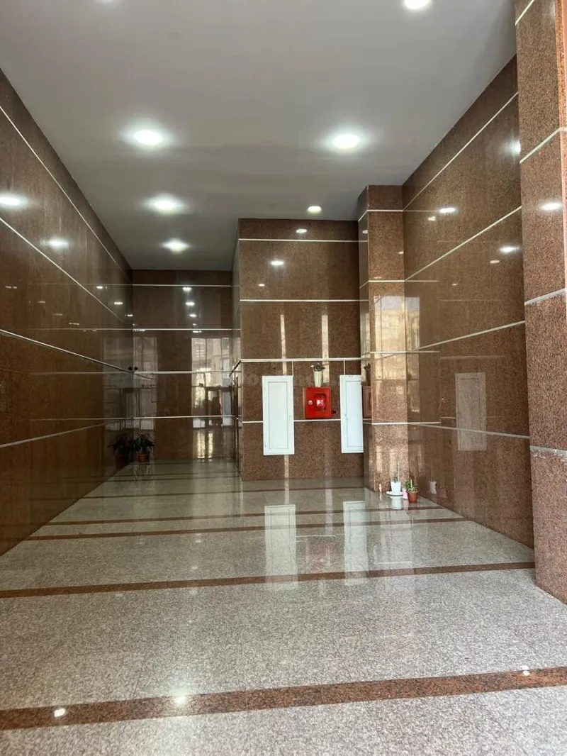 Kirayə verilir 2 otaqlı Mənzil Yeni tikili 70 m² İnşaatçılar m. - şəkil 8