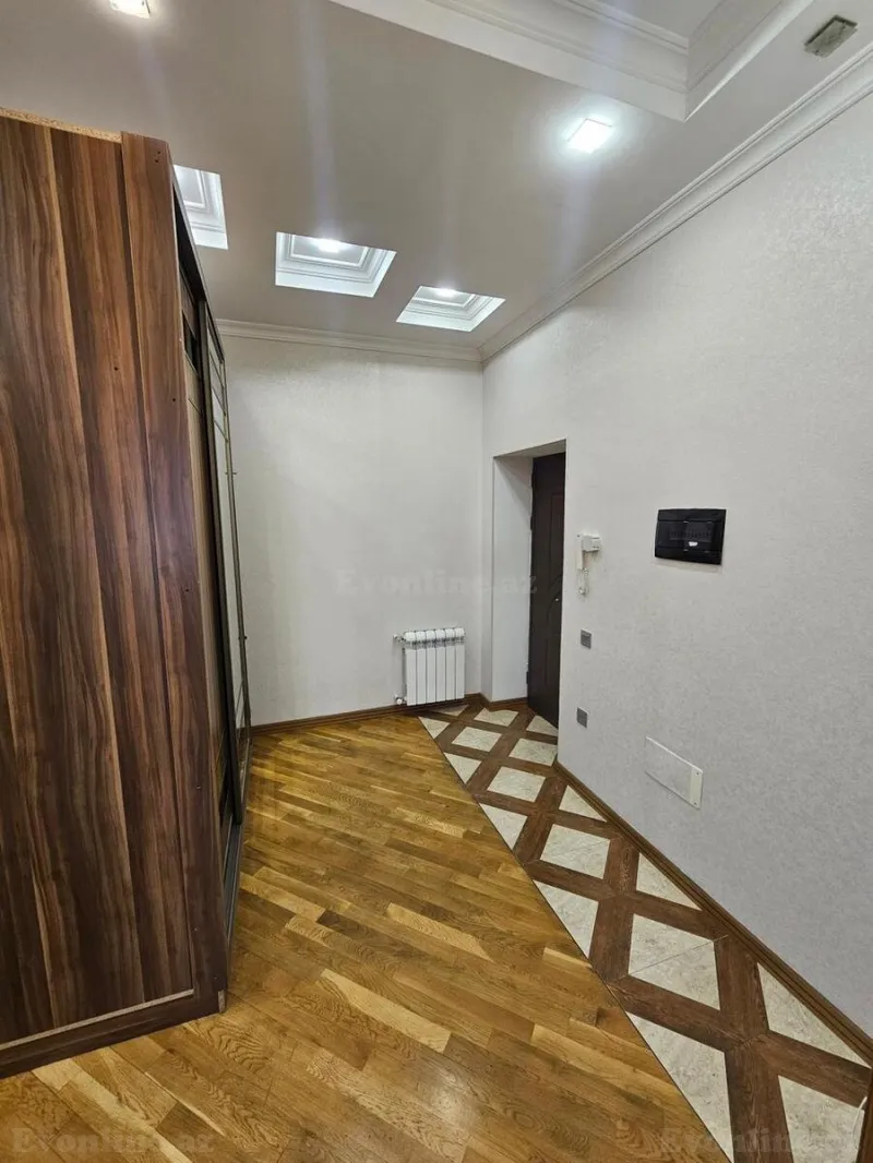 Kirayə verilir 2 otaqlı Mənzil Yeni tikili 70 m² İnşaatçılar m. - şəkil 9