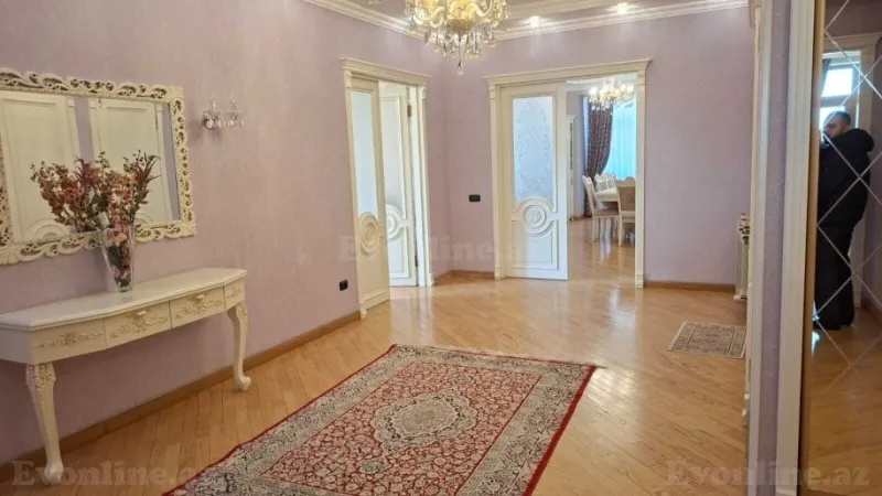 Satılır 4 otaqlı Mənzil Yeni tikili 227 m² Nəriman Nərimanov m. - şəkil 5