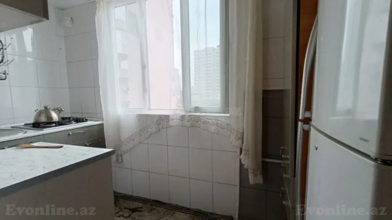 Kirayə verilir 2 otaqlı Mənzil Köhnə tikili 50 m² Xətai m. - şəkil 7