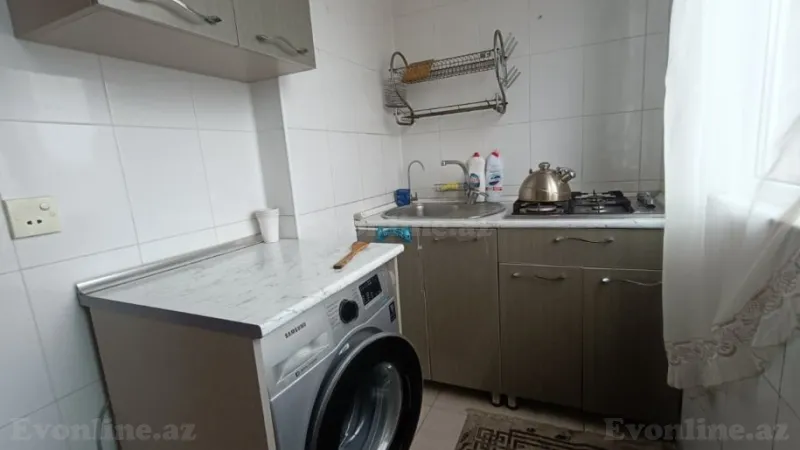 Kirayə verilir 2 otaqlı Mənzil Köhnə tikili 50 m² Xətai m. - şəkil 8