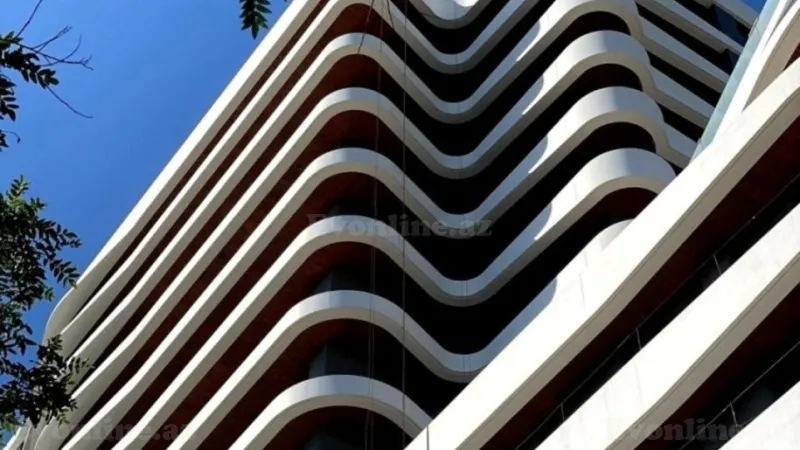 Kirayə verilir 3 otaqlı Mənzil Yeni tikili 96 m² Bayıl