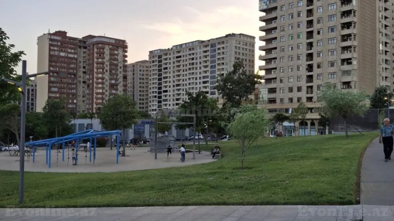 Satılır 4 otaqlı Mənzil Yeni tikili 237.6 m² Nərimanov r. - şəkil 2