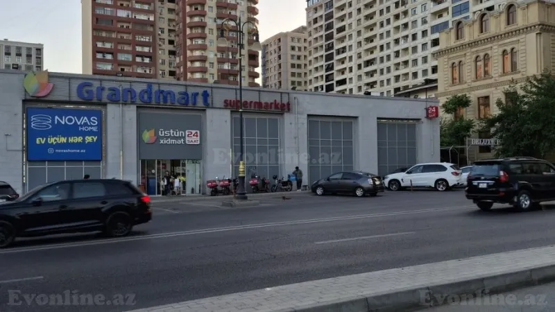 Satılır 4 otaqlı Mənzil Yeni tikili 237.6 m² Nərimanov r. - şəkil 3