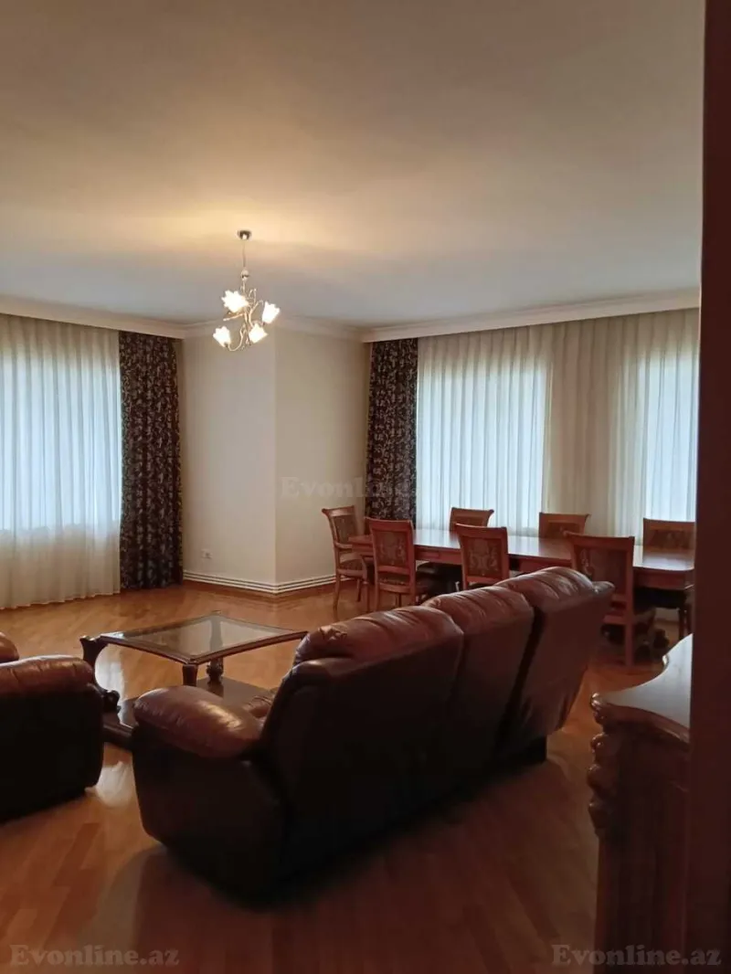 Satılır 4 otaqlı Mənzil Yeni tikili 200 m² Nəsimi r. - şəkil 2