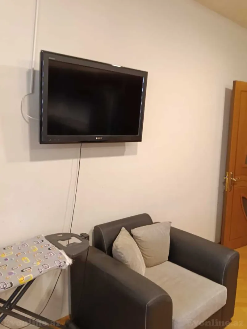 Satılır 4 otaqlı Mənzil Yeni tikili 200 m² Nəsimi r. - şəkil 6