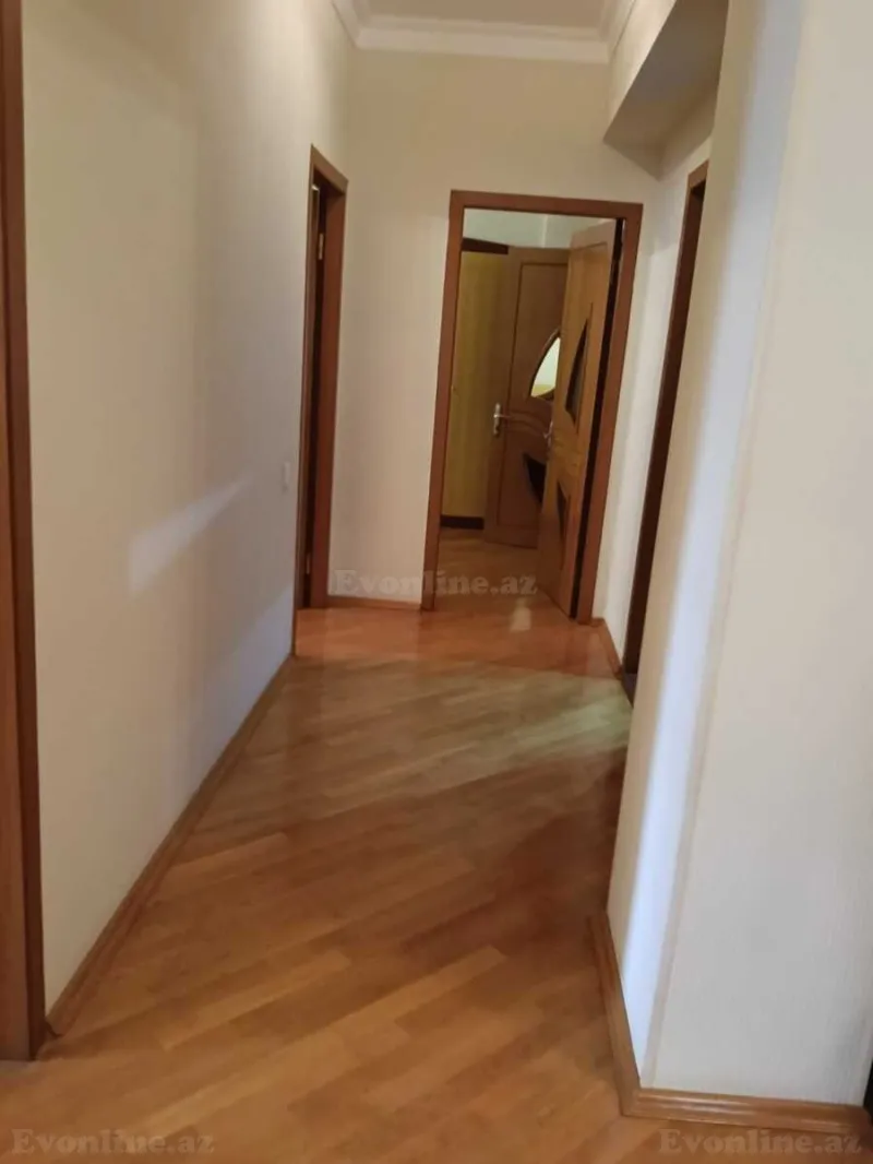 Satılır 4 otaqlı Mənzil Yeni tikili 200 m² Nəsimi r. - şəkil 10