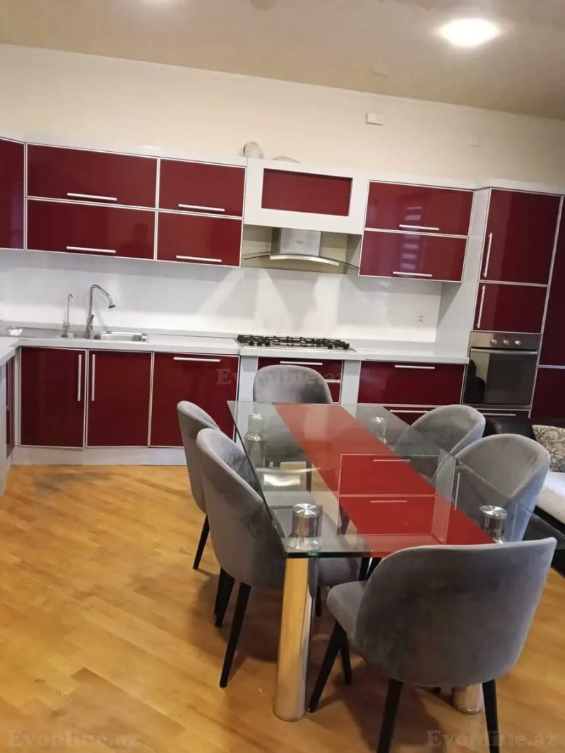 Satılır 4 otaqlı Mənzil Yeni tikili 200 m² Nəsimi r. - şəkil 19