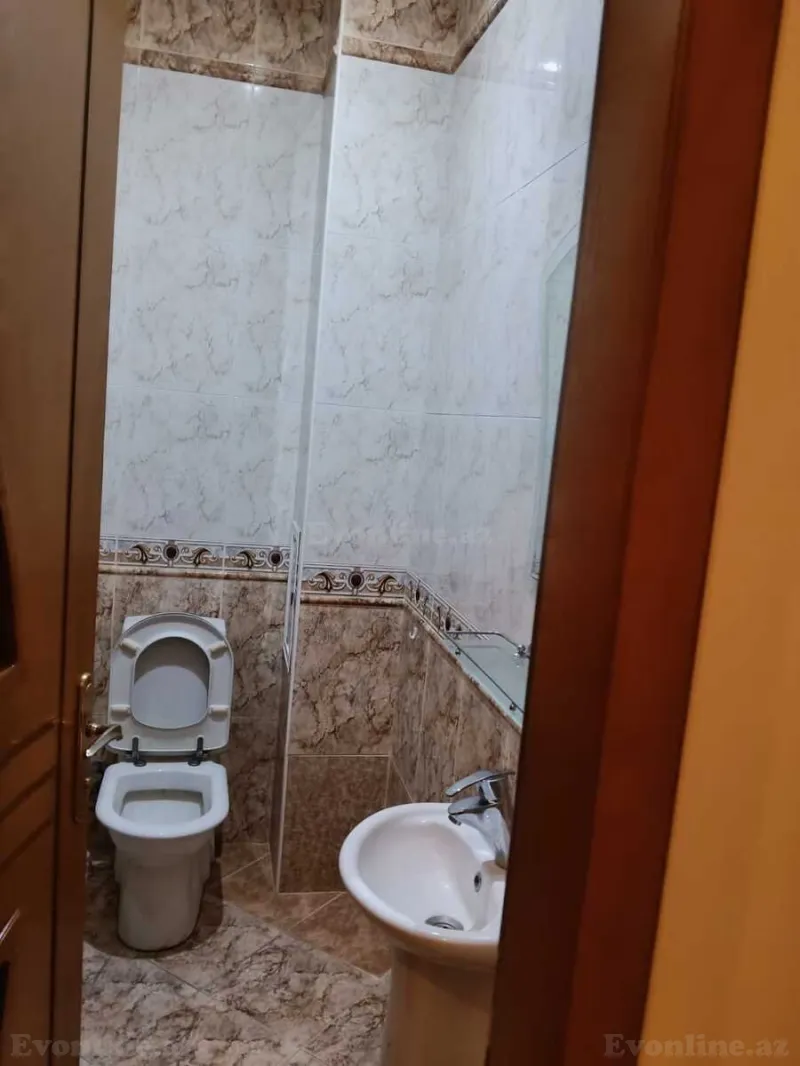 Satılır 4 otaqlı Mənzil Yeni tikili 200 m² Nəsimi r. - şəkil 22