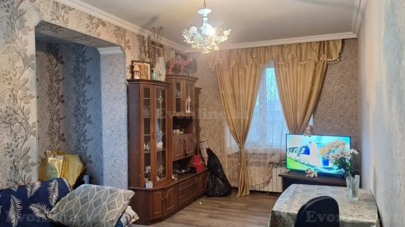 Satılır 2 otaqlı Mənzil Köhnə tikili 60 m² Əhmədli