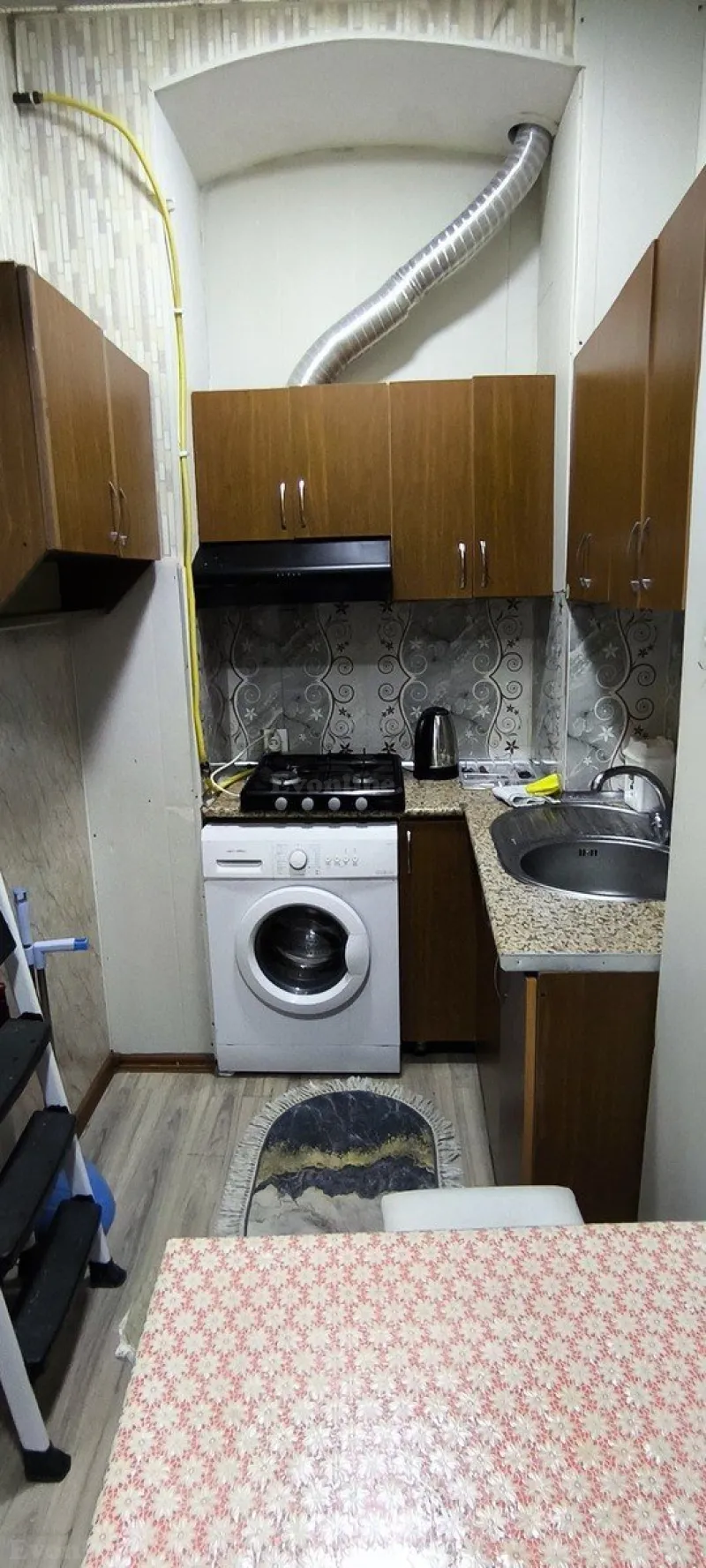 Kirayə verilir 1 otaqlı Mənzil Köhnə tikili 39 m² Sahil m. - şəkil 9