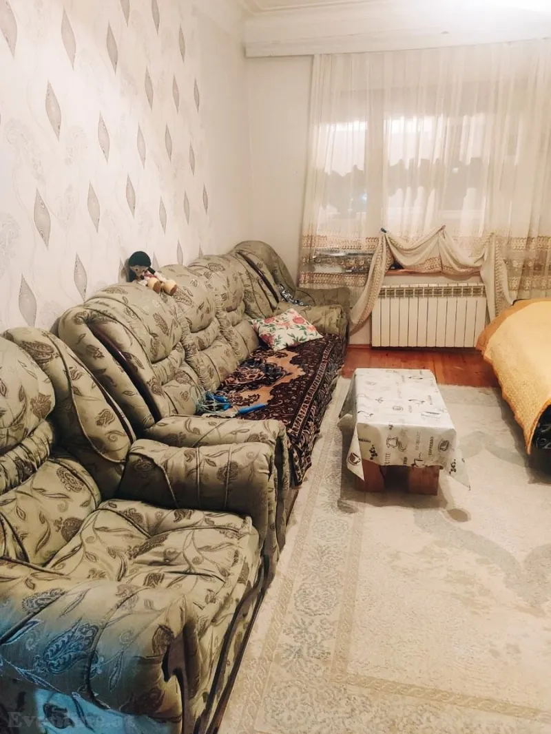 Kirayə verilir 2 otaqlı Mənzil Köhnə tikili 65 m² 9-cu mikrorayon