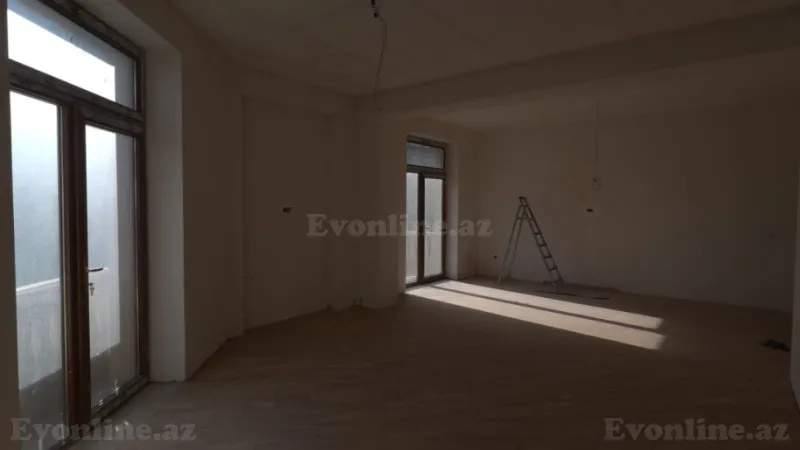 Satılır 3 otaqlı Mənzil Yeni tikili 129 m² Xətai r. - şəkil 5