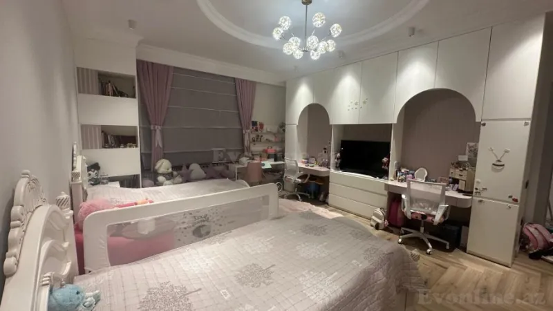 Satılır 4 otaqlı Mənzil Yeni tikili 135 m² Xətai r. - şəkil 5