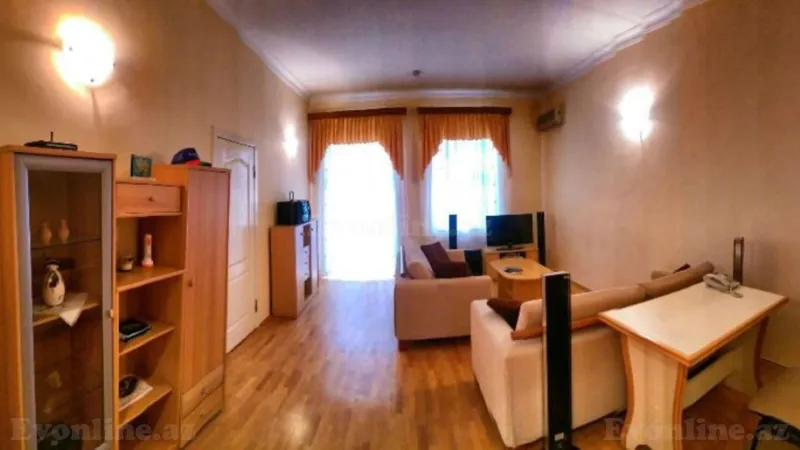 Satılır 2 otaqlı Mənzil Köhnə tikili 65 m² Sahil m. - şəkil 4