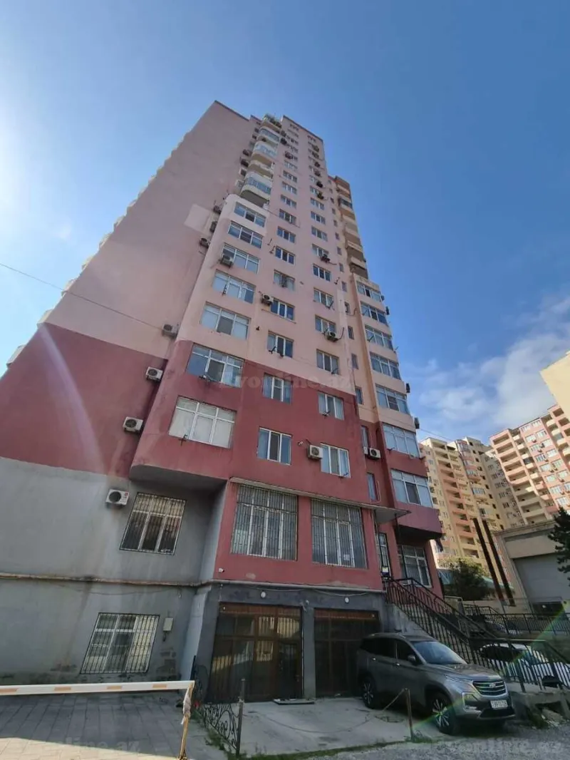 Kirayə verilir Obyekt 28 m² 8 Noyabr m. - şəkil 3