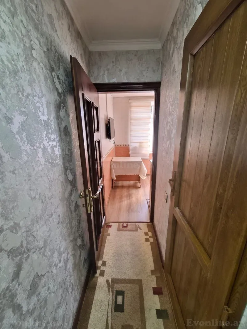Satılır 3 otaqlı Mənzil Köhnə tikili 70 m² 8-ci mikrorayon - şəkil 13