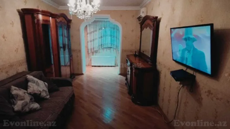 Bakı, Suraxanı r.da 3 otaqlı mənzil kirayə verilir