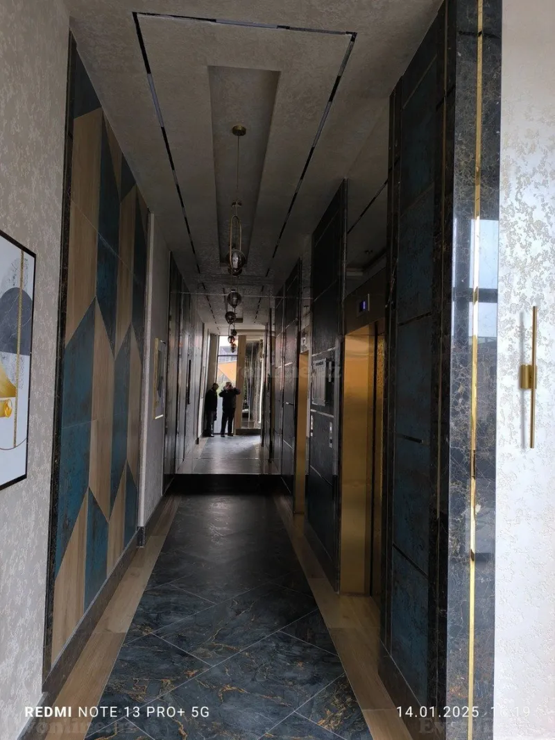 Satılır 2 otaqlı Mənzil Yeni tikili 70 m² Nizami m. - şəkil 20