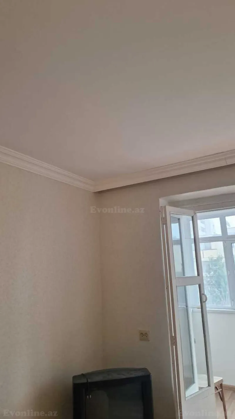 Satılır 1 otaqlı Mənzil Köhnə tikili 45 m² Gənclik m. - şəkil 7