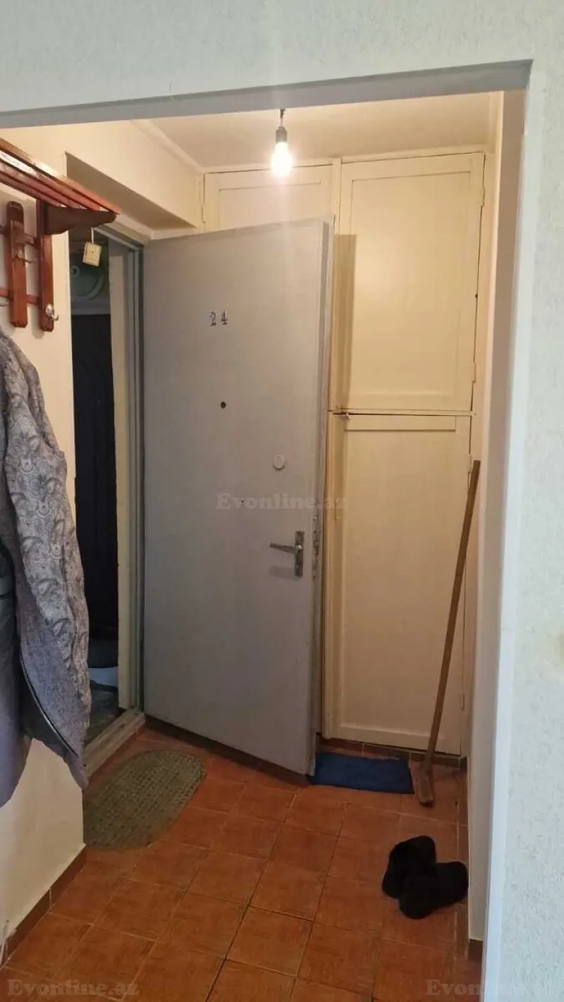 Satılır 1 otaqlı Mənzil Köhnə tikili 45 m² Gənclik m. - şəkil 21