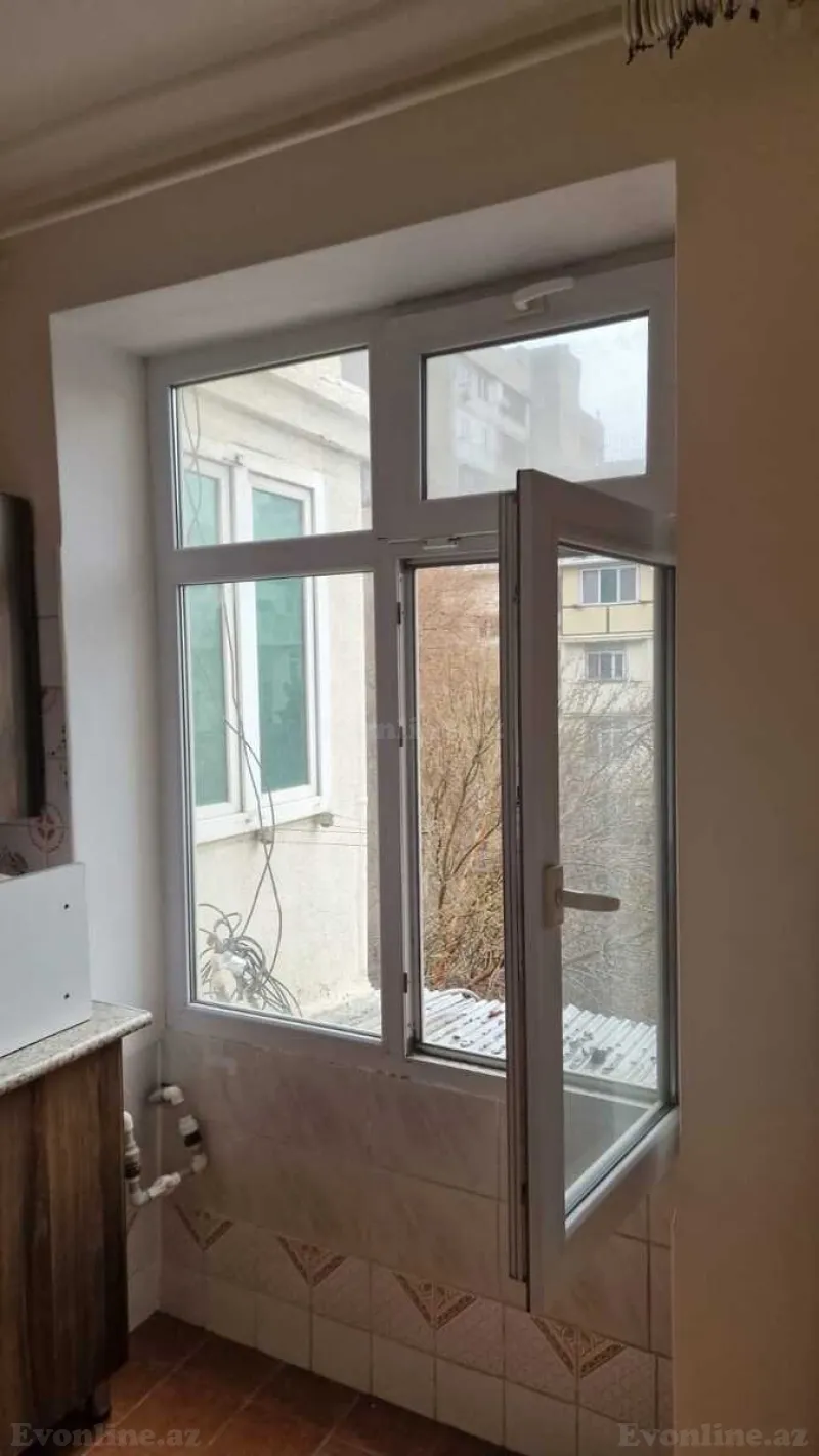 Satılır 1 otaqlı Mənzil Köhnə tikili 45 m² Gənclik m. - şəkil 24