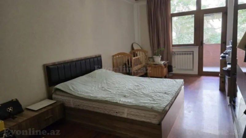 Satılır 4 otaqlı Mənzil Yeni tikili 185 m² 28 May m. - şəkil 4