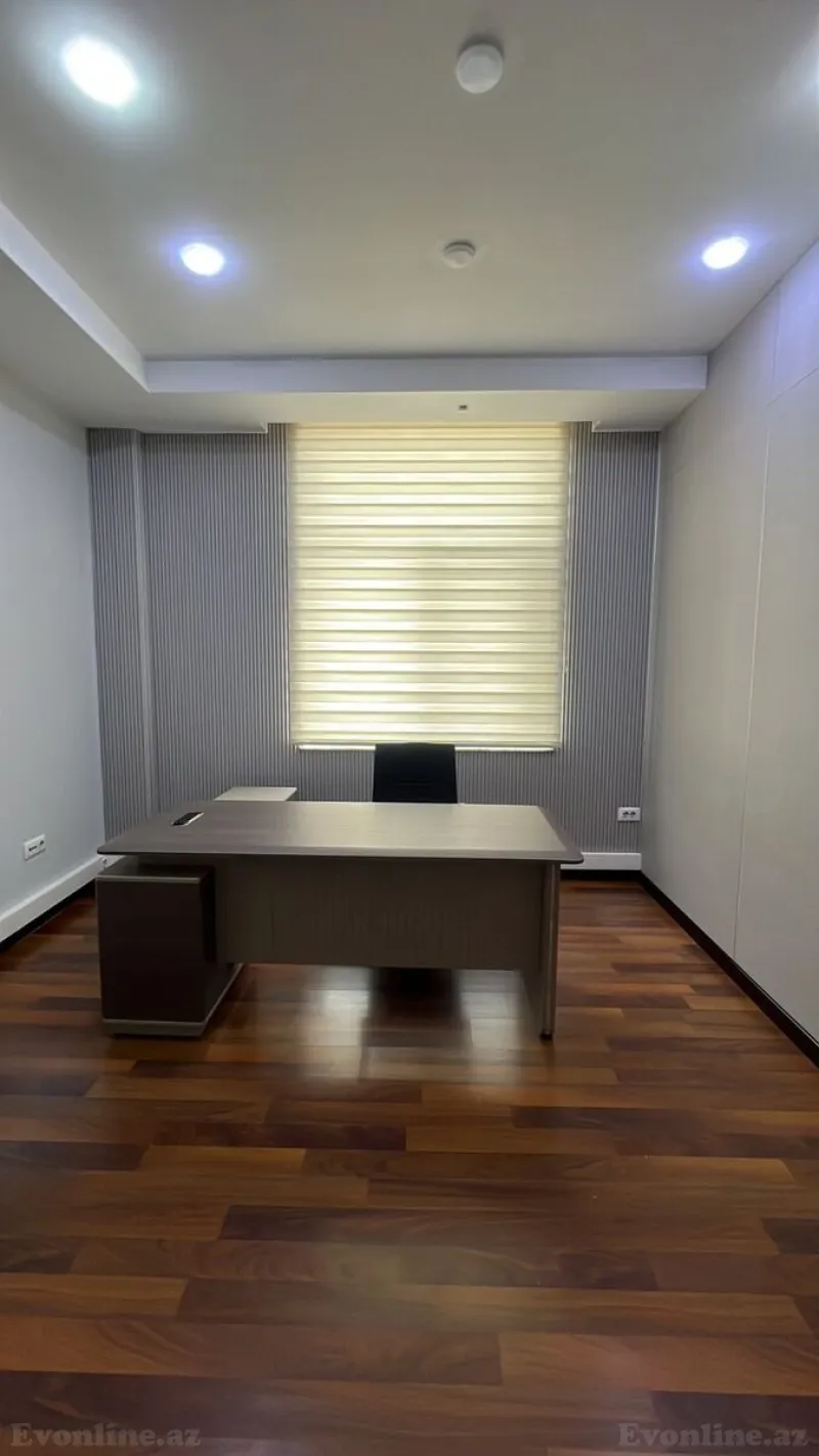 Kirayə verilir Ofis 20 m² 28 May m. - şəkil 17